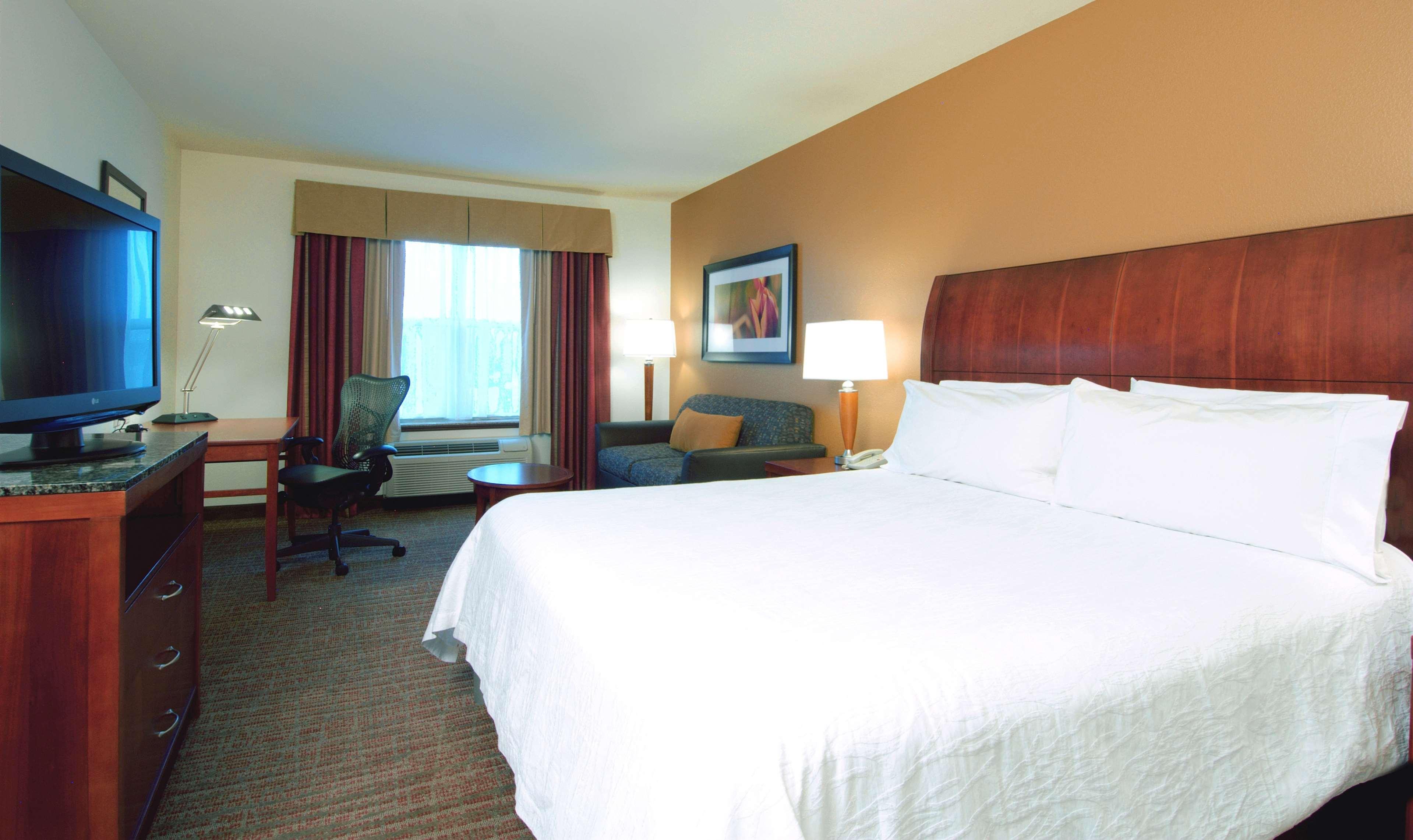 Hilton Garden Inn Рокфорд Екстер'єр фото
