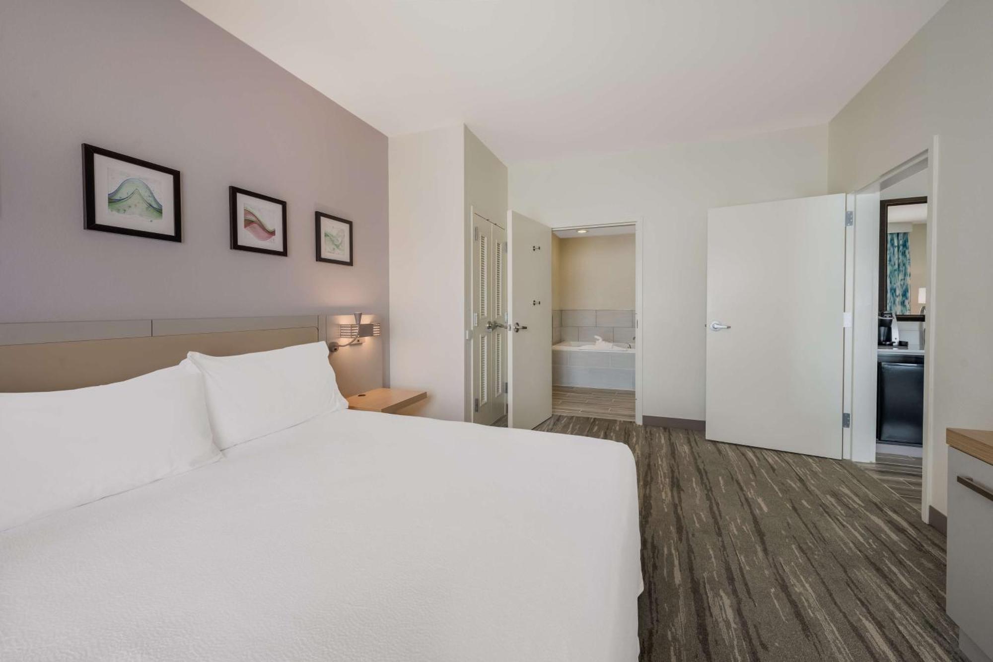 Hilton Garden Inn Рокфорд Екстер'єр фото