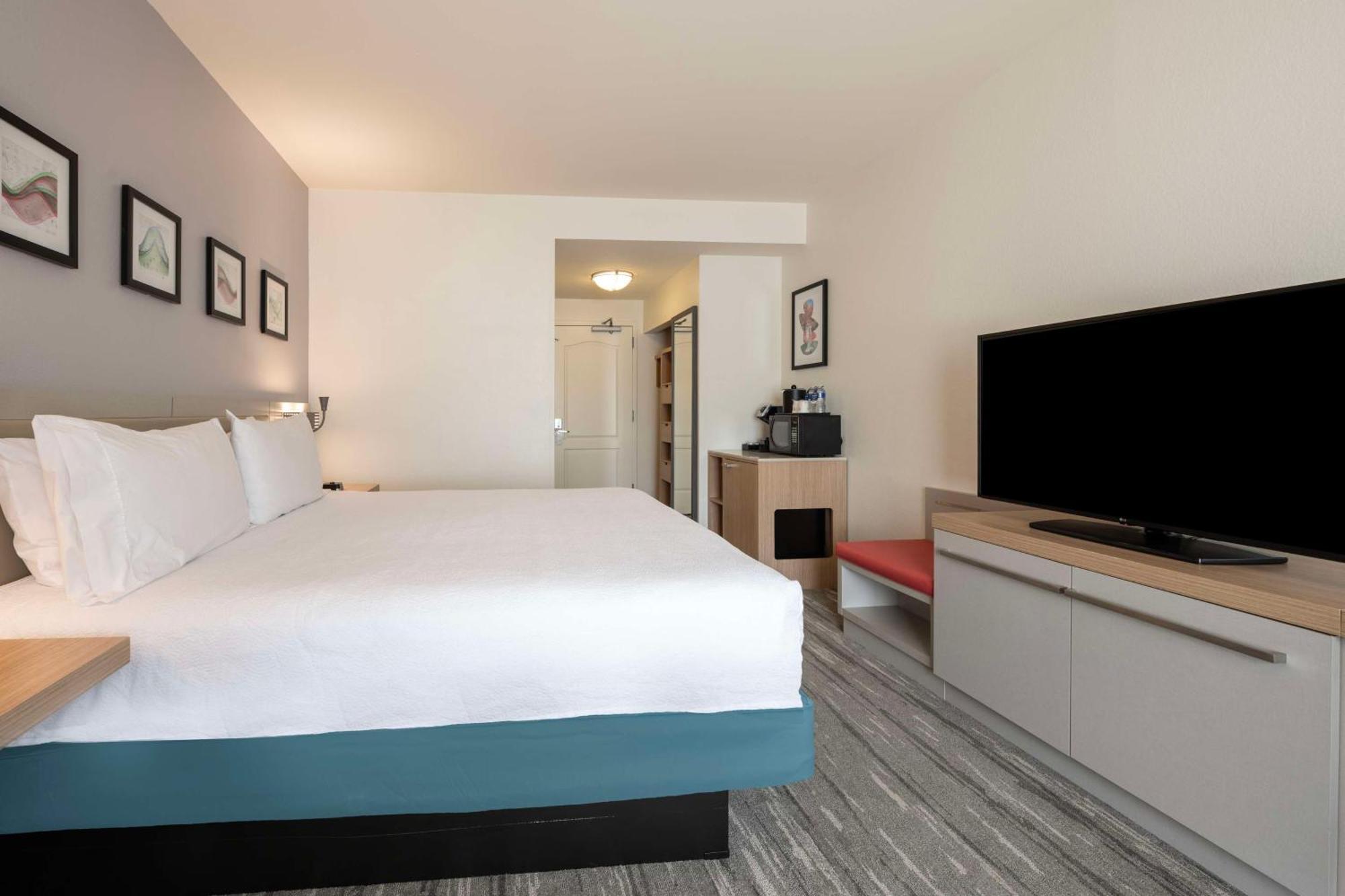 Hilton Garden Inn Рокфорд Екстер'єр фото